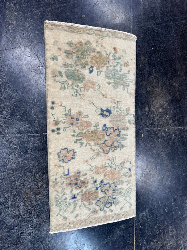 Turkish Mini Rug Oriental Hand Knotted Vintage Rug  1'6'' x  3'2'' #12208