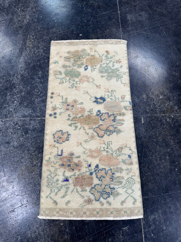 Turkish Mini Rug Oriental Hand Knotted Vintage Rug  1'6'' x  3'2'' #12208