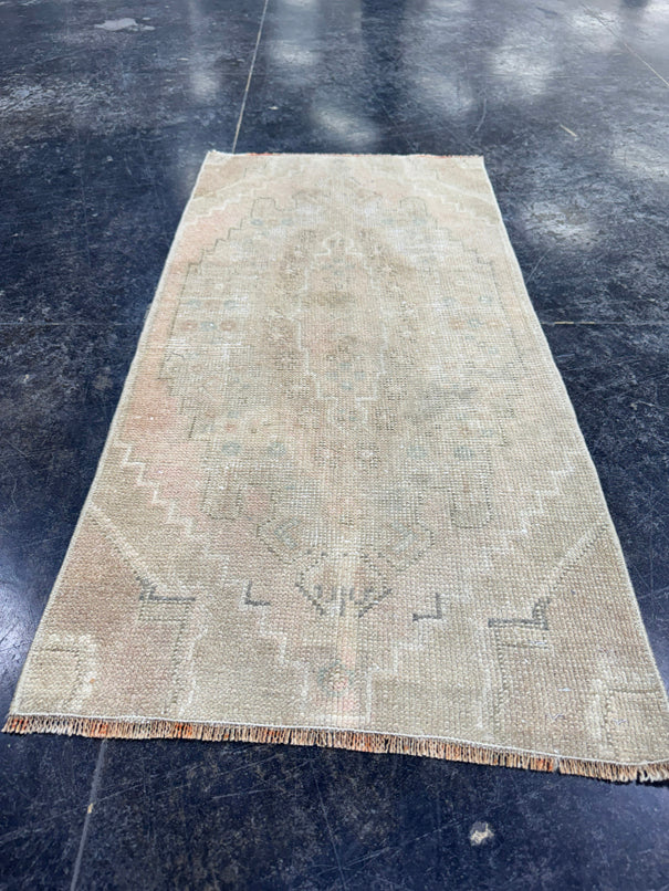 Turkish Mini Rug Oriental Hand Knotted Vintage Rug  1'7'' x  3'2'' #12206