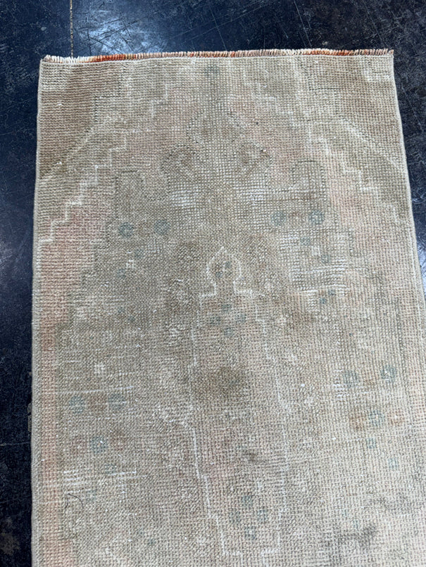 Turkish Mini Rug Oriental Hand Knotted Vintage Rug  1'7'' x  3'2'' #12206