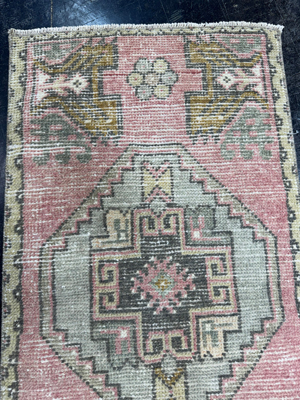 Turkish Mini Rug Oriental Hand Knotted Vintage Rug  1'7'' x  3'2'' #12207