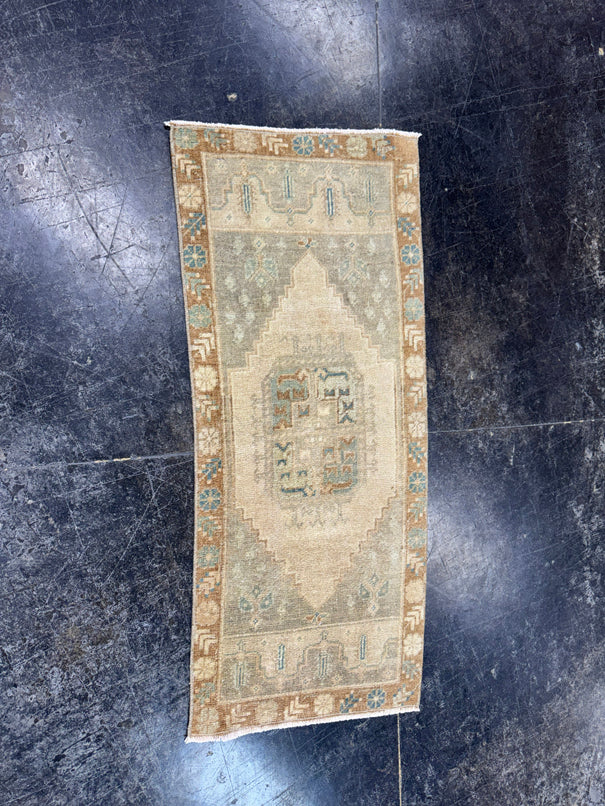 Turkish Mini Rug Oriental Hand Knotted Vintage Rug  1'5'' x  3'3'' #12197