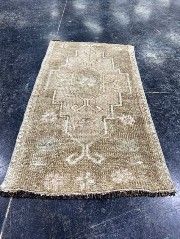 Turkish Mini Rug Oriental Hand Knotted Vintage Rug  1'5'' x  2'7'' #12201