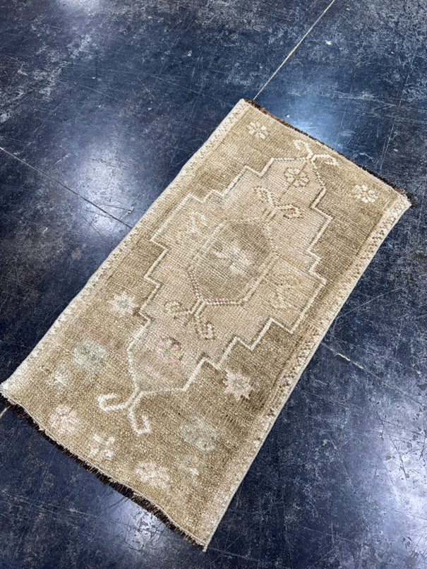 Turkish Mini Rug Oriental Hand Knotted Vintage Rug  1'5'' x  2'7'' #12201