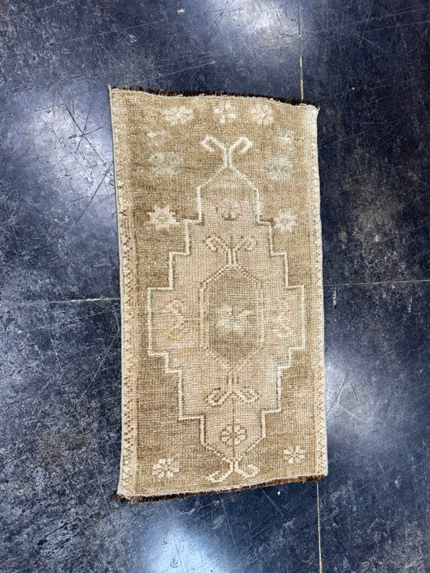 Turkish Mini Rug Oriental Hand Knotted Vintage Rug  1'5'' x  2'7'' #12201