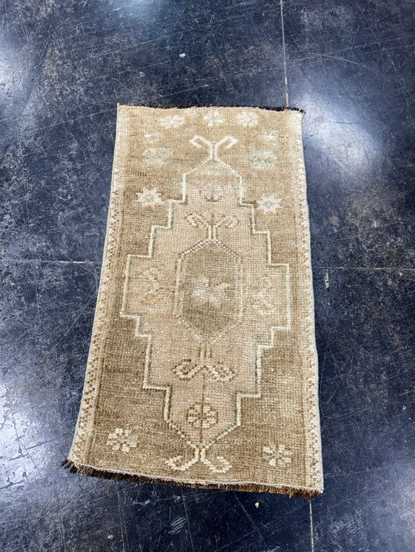 Turkish Mini Rug Oriental Hand Knotted Vintage Rug  1'5'' x  2'7'' #12201