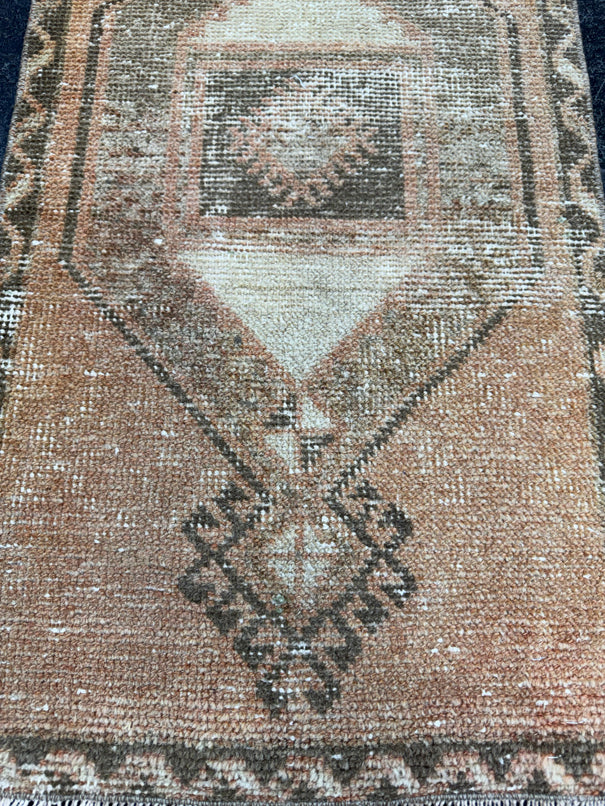 Turkish Mini Rug Oriental Hand Knotted Vintage Rug  1'7'' x  3'1'' #12195
