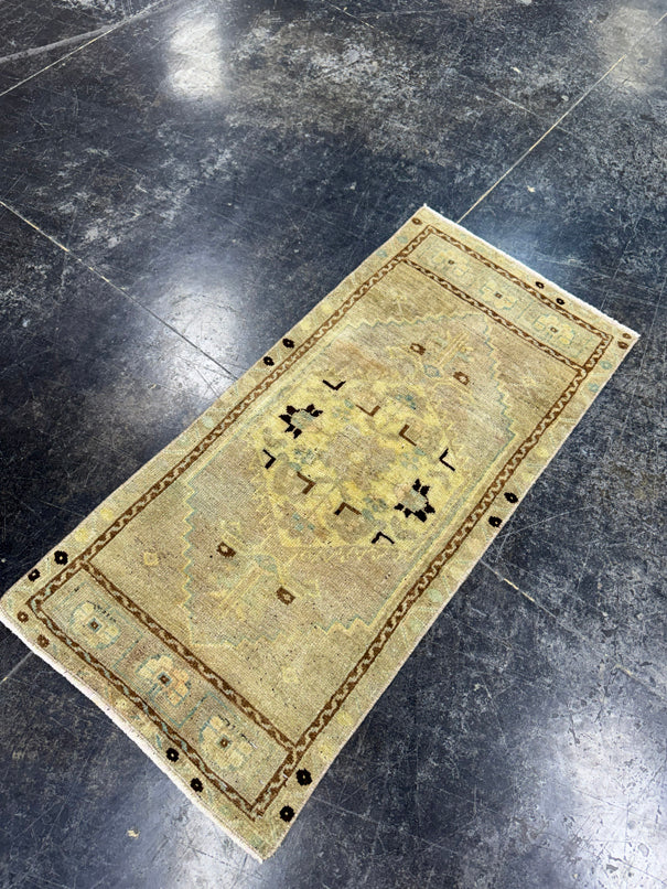 Turkish Mini Rug Oriental Hand Knotted Vintage Rug  1'7'' x  3'3'' #12179