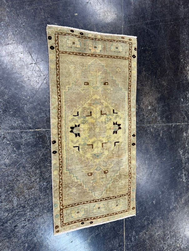 Turkish Mini Rug Oriental Hand Knotted Vintage Rug  1'7'' x  3'3'' #12179