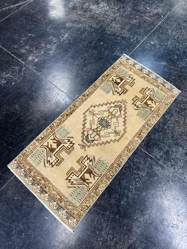 Turkish Mini Rug Oriental Hand Knotted Vintage Rug  1'6'' x  3'3'' #12174