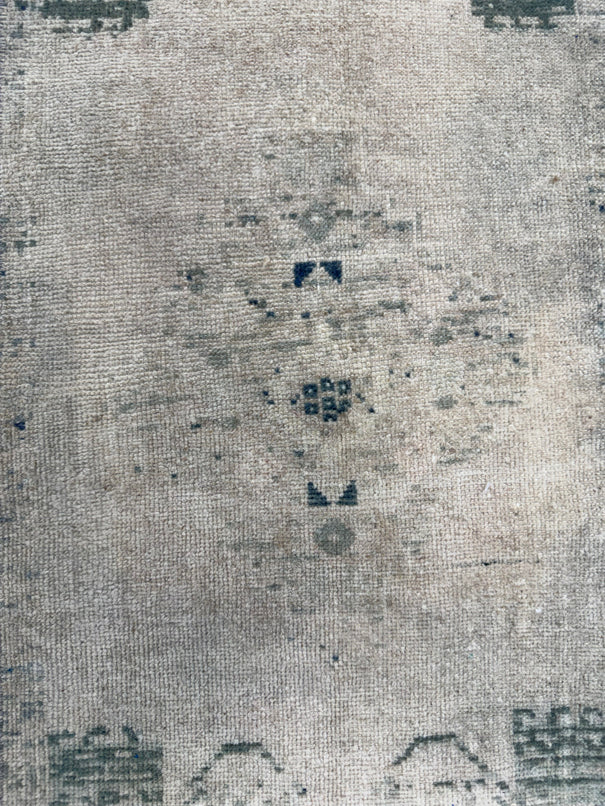 Turkish Mini Rug Oriental Hand Knotted Vintage Rug  1'5'' x  3'10'' #12172