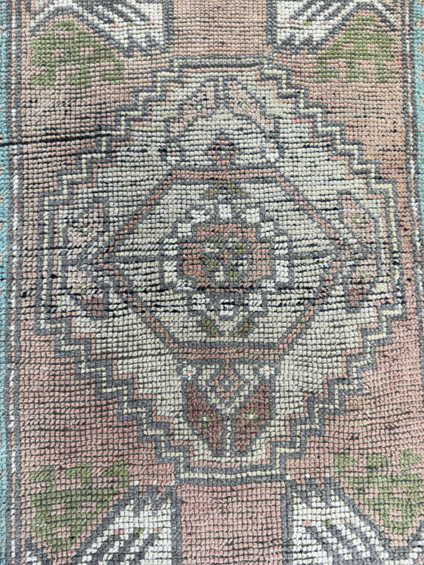 Turkish Mini Rug Oriental Hand Knotted Vintage Rug  1'6'' x  3'2'' #12169