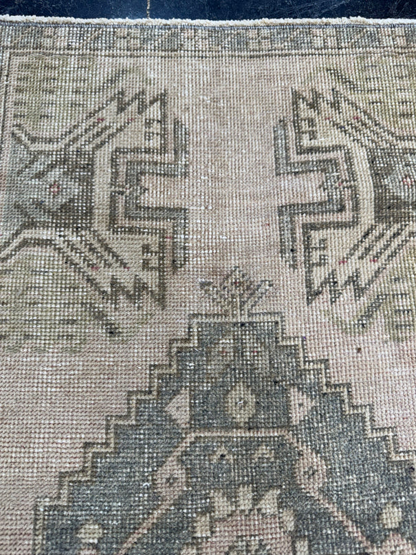 Turkish Mini Rug Oriental Hand Knotted Vintage Rug  1'8'' x  3'2'' #12166
