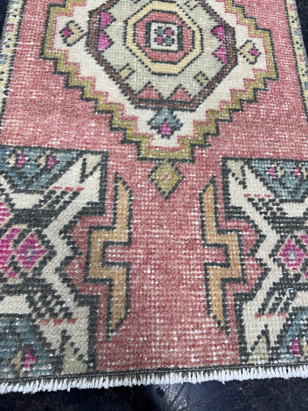 Turkish Mini Rug Oriental Hand Knotted Vintage Rug  1'6'' x  2'10'' #12186