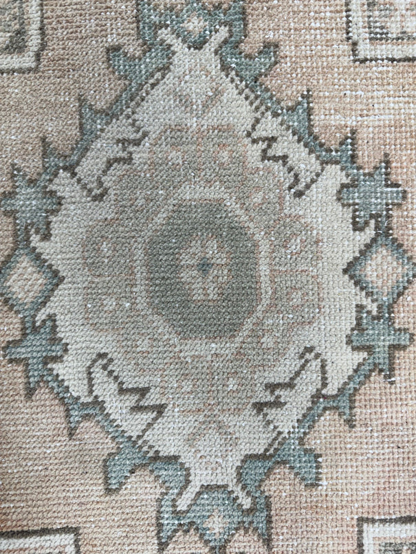Turkish Mini Rug Oriental Hand Knotted Vintage Rug  1'5'' x  2'9'' #12142