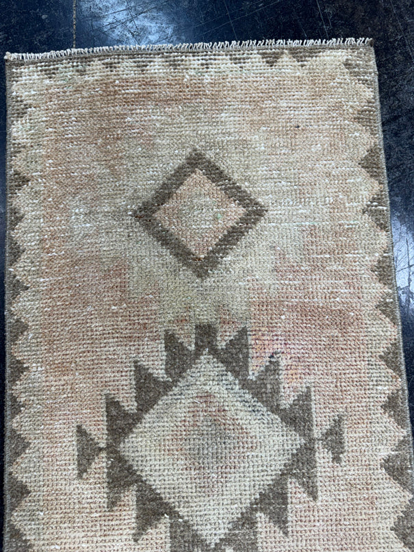 Turkish Mini Rug Oriental Hand Knotted Vintage Rug  1'6'' x  3'1'' #12138