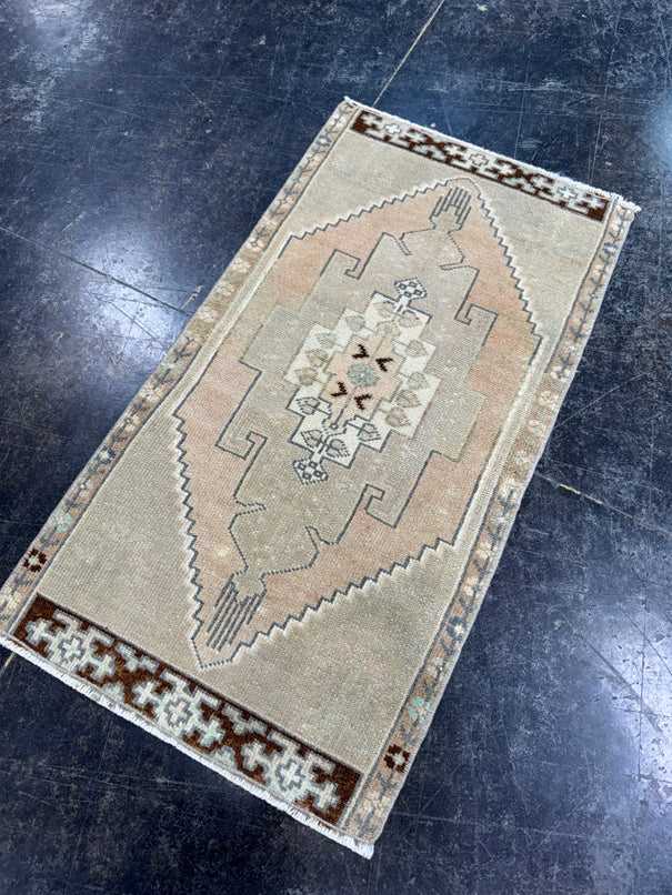 Turkish Mini Rug Oriental Hand Knotted Vintage Rug  1'6'' x  2'10'' #12131