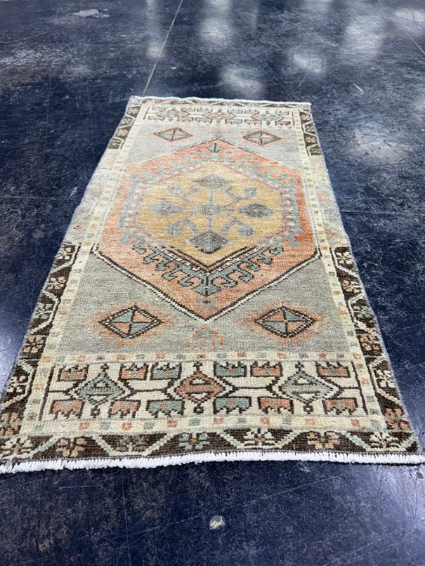 Turkish Mini Rug Oriental Hand Knotted Vintage Rug  1'8'' x  3'2'' #12114