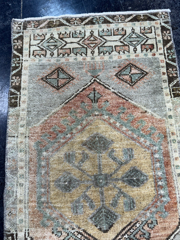 Turkish Mini Rug Oriental Hand Knotted Vintage Rug  1'8'' x  3'2'' #12114