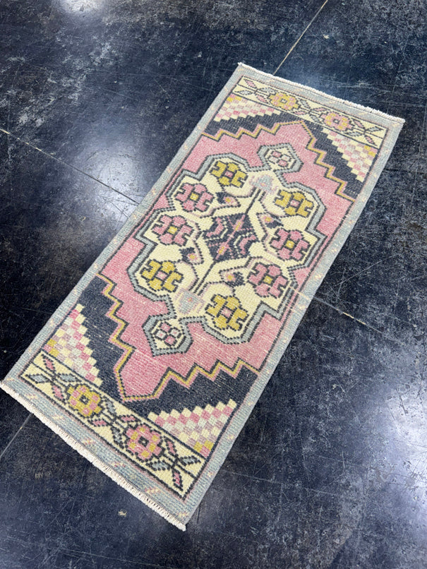 Turkish Mini Rug Oriental Hand Knotted Vintage Rug  1'6'' x  3'4'' #12113