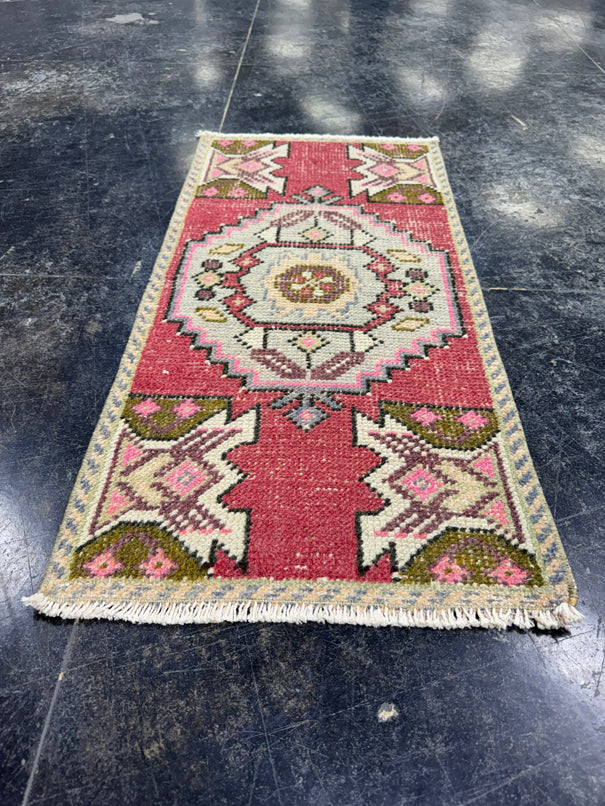 Turkish Mini Rug Oriental Hand Knotted Vintage Rug  1'6'' x  3'1'' #12128