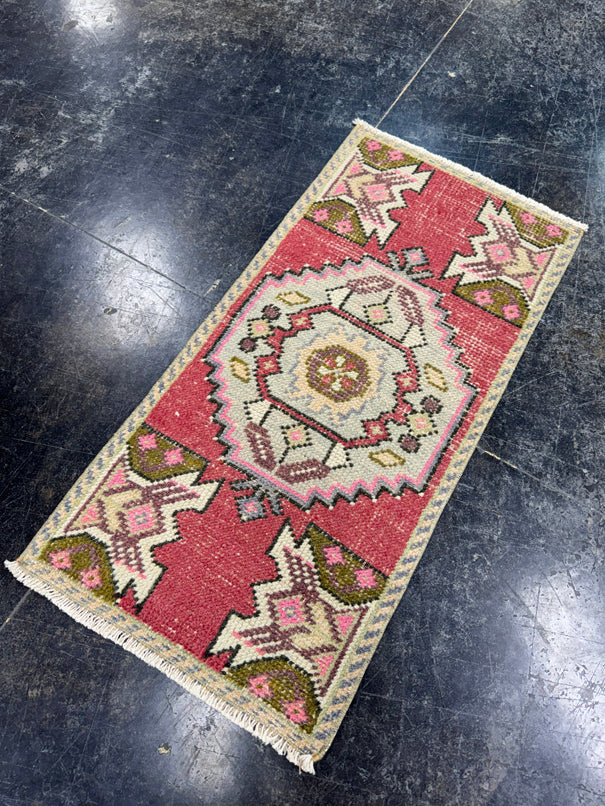 Turkish Mini Rug Oriental Hand Knotted Vintage Rug  1'6'' x  3'1'' #12128