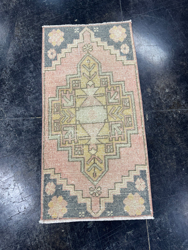 Turkish Mini Rug Oriental Hand Knotted Vintage Rug  1'7'' x  3'2'' #12124