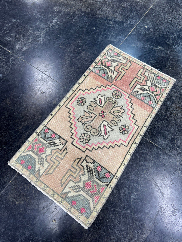 Turkish Mini Rug Oriental Hand Knotted Vintage Rug  1'6'' x  2'11'' #12123