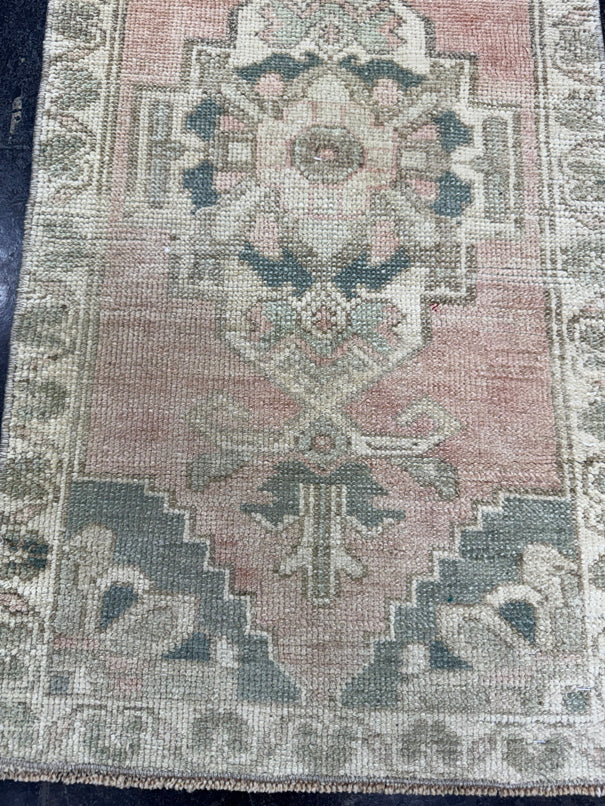 Turkish Mini Rug Oriental Hand Knotted Vintage Rug  1'6'' x  2'10'' #12104