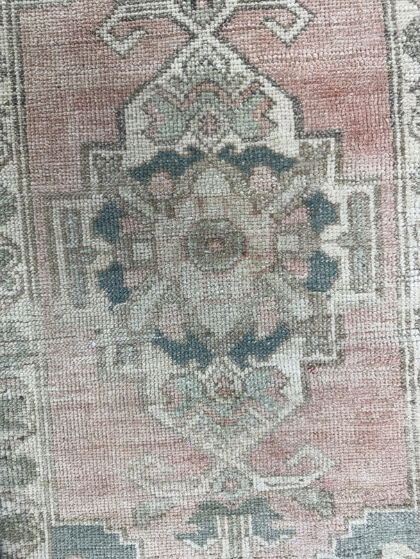 Turkish Mini Rug Oriental Hand Knotted Vintage Rug  1'6'' x  2'10'' #12104