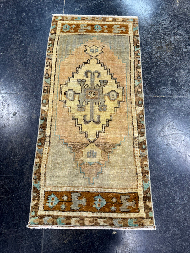 Turkish Mini Rug Oriental Hand Knotted Vintage Rug  1'6'' x  3'3'' #12101