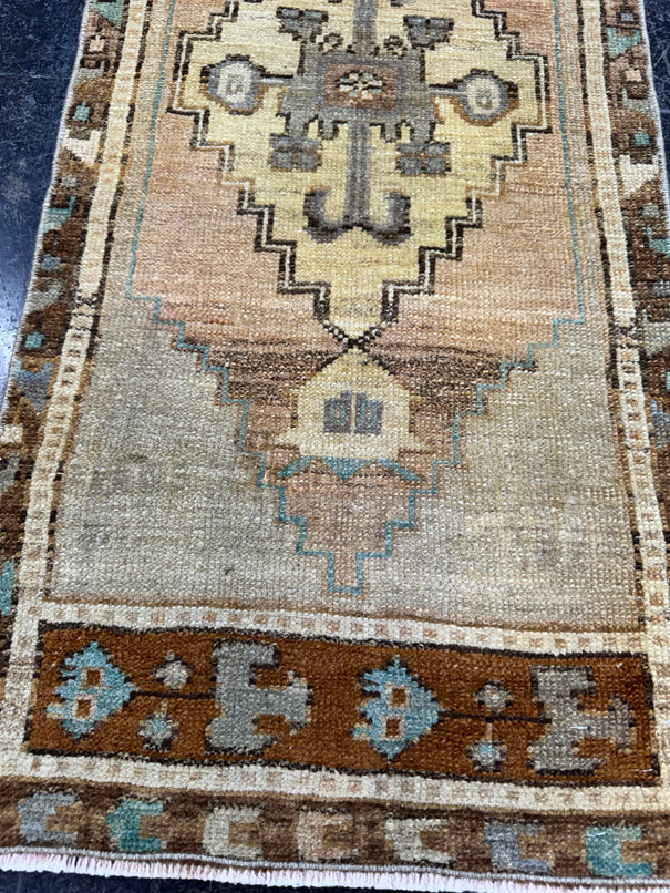 Turkish Mini Rug Oriental Hand Knotted Vintage Rug  1'6'' x  3'3'' #12101