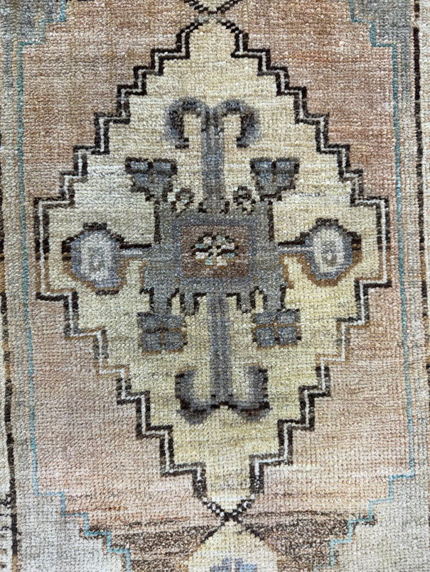 Turkish Mini Rug Oriental Hand Knotted Vintage Rug  1'6'' x  3'3'' #12101