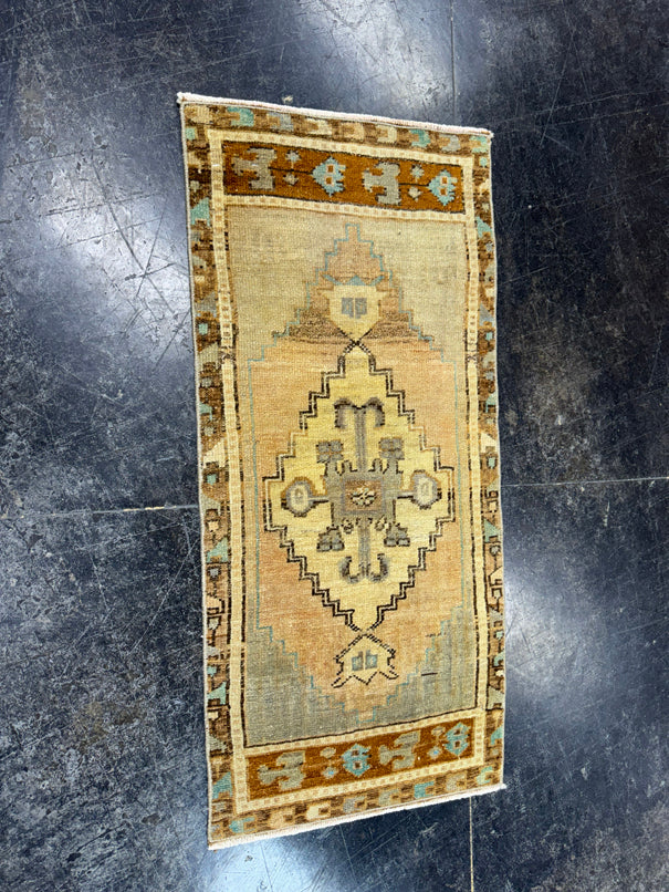 Turkish Mini Rug Oriental Hand Knotted Vintage Rug  1'6'' x  3'3'' #12101