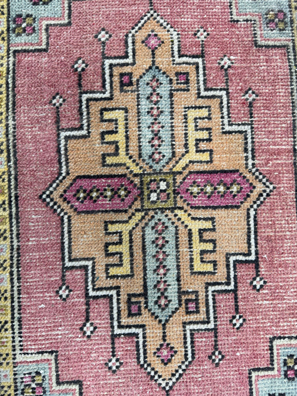 Turkish Mini Rug Oriental Hand Knotted Vintage Rug  1'7'' x  3'2'' #12096