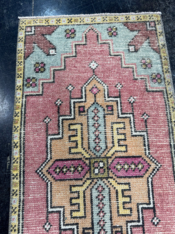 Turkish Mini Rug Oriental Hand Knotted Vintage Rug  1'7'' x  3'2'' #12096