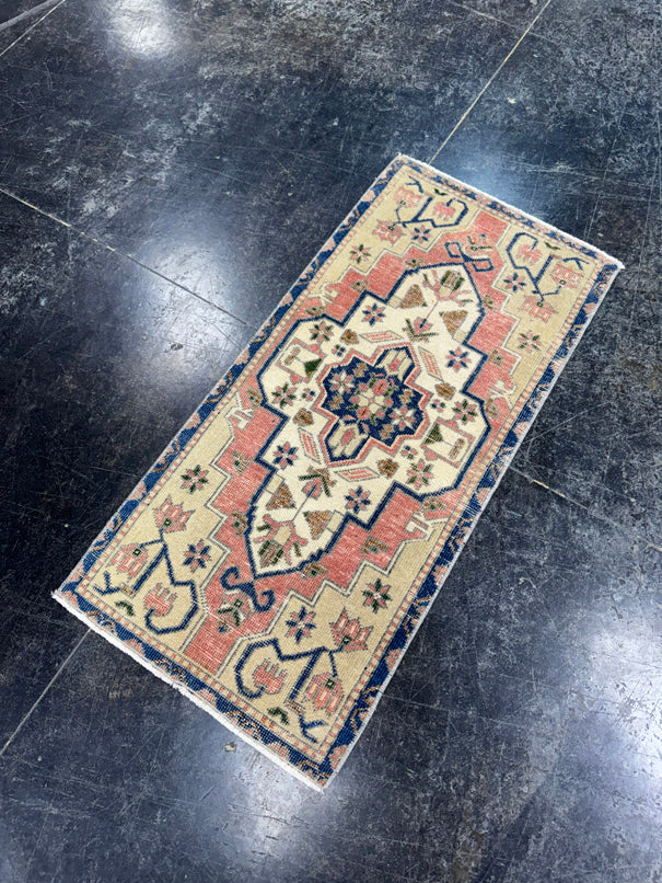 Turkish Mini Rug Oriental Hand Knotted Vintage Rug  1'7'' x  3'3'' #12095