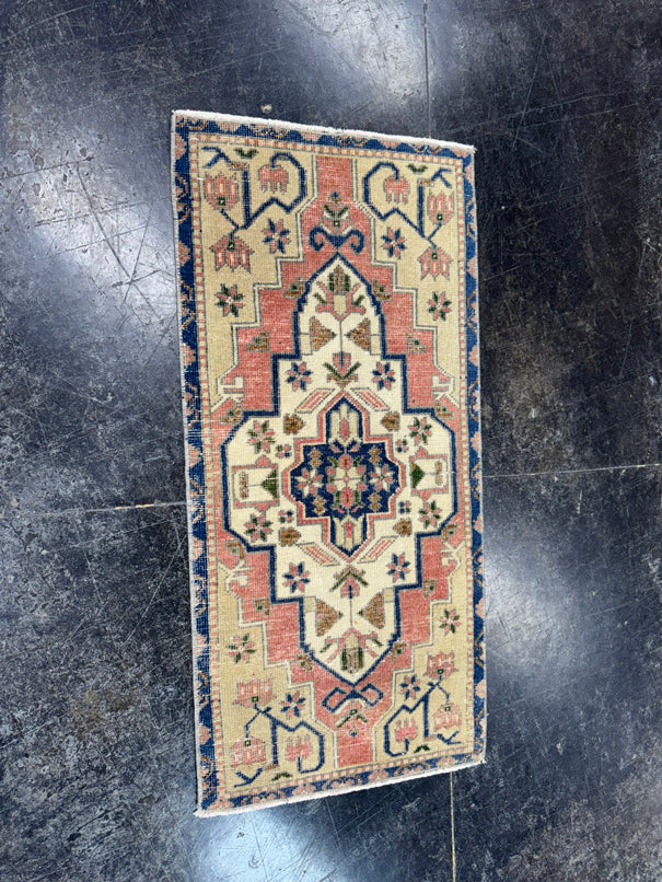 Turkish Mini Rug Oriental Hand Knotted Vintage Rug  1'7'' x  3'3'' #12095
