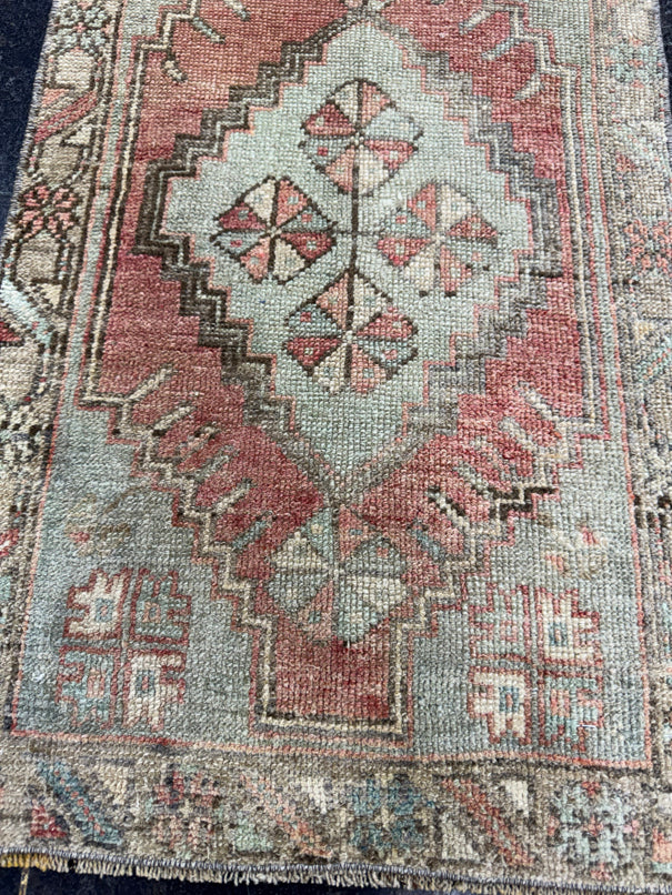 Turkish Mini Rug Oriental Hand Knotted Vintage Rug  1'7'' x  2'7'' #12088