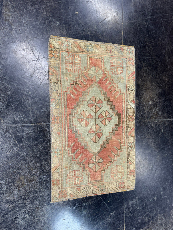 Turkish Mini Rug Oriental Hand Knotted Vintage Rug  1'7'' x  2'7'' #12088