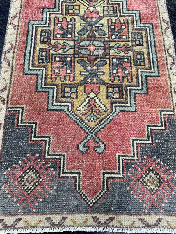 Turkish Mini Rug Oriental Hand Knotted Vintage Rug  1'7'' x  2'11'' #12085