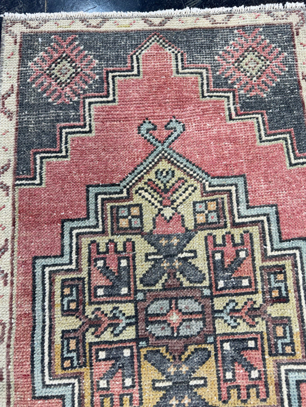 Turkish Mini Rug Oriental Hand Knotted Vintage Rug  1'7'' x  2'11'' #12085