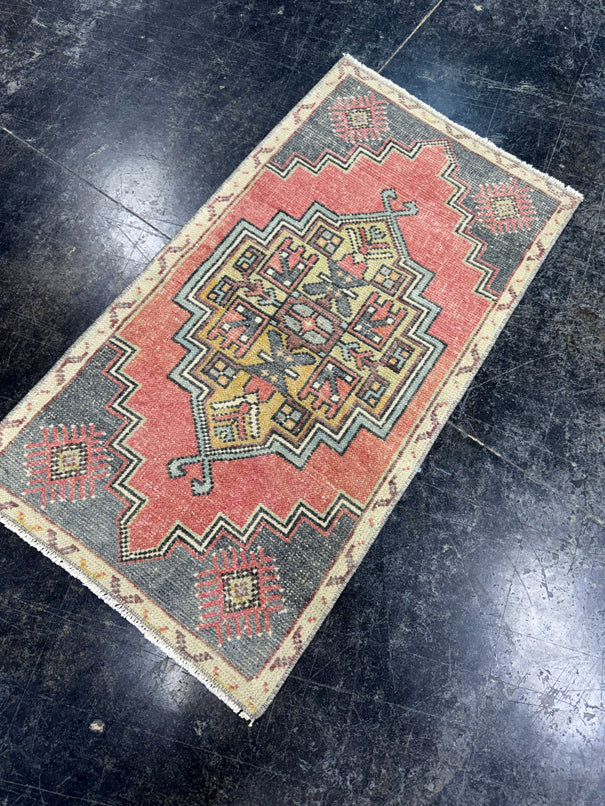 Turkish Mini Rug Oriental Hand Knotted Vintage Rug  1'7'' x  2'11'' #12085