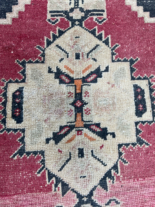 Turkish Mini Rug Oriental Hand Knotted Vintage Rug  1'9'' x  3'3'' #12083