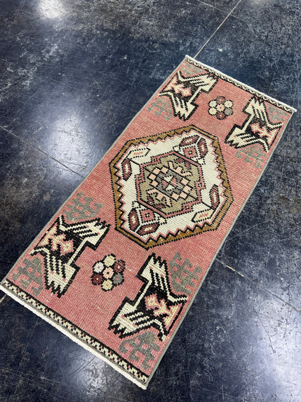 Turkish Mini Rug Oriental Hand Knotted Vintage Rug  1'6'' x  3'2'' #12077