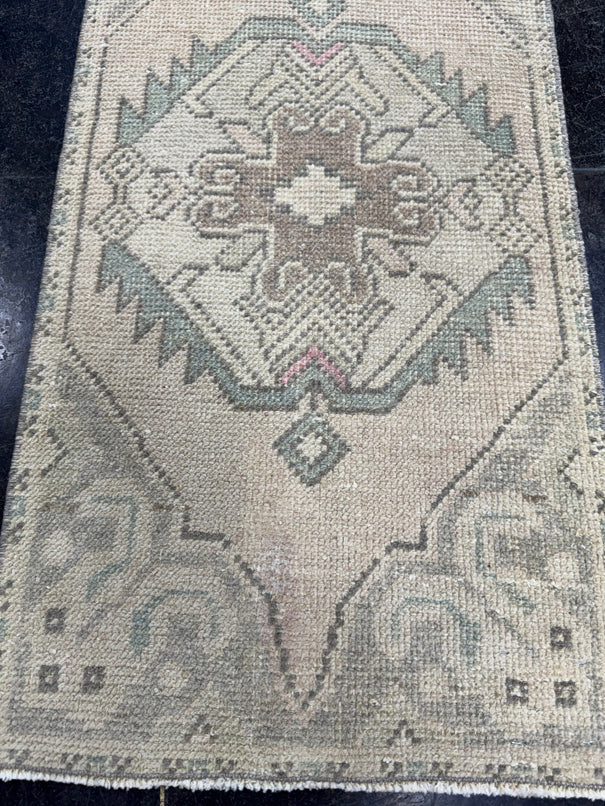 Turkish Mini Rug Oriental Hand Knotted Vintage Rug  1'6'' x  3' #12071