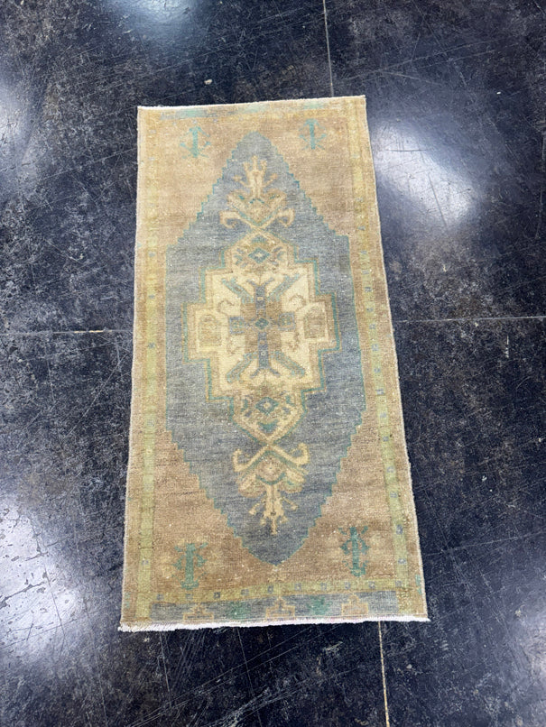 Turkish Mini Rug Oriental Hand Knotted Vintage Rug  1'6'' x  3'2'' #12065