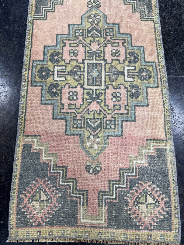 Turkish Mini Rug Oriental Hand Knotted Vintage Rug  1'7'' x  3'2'' #12067