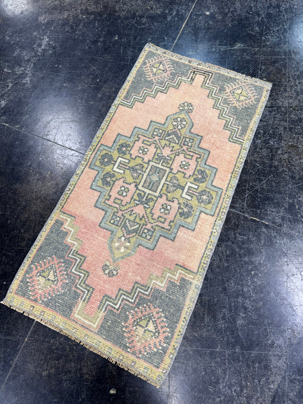 Turkish Mini Rug Oriental Hand Knotted Vintage Rug  1'7'' x  3'2'' #12067