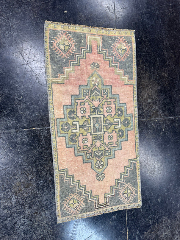 Turkish Mini Rug Oriental Hand Knotted Vintage Rug  1'7'' x  3'2'' #12067